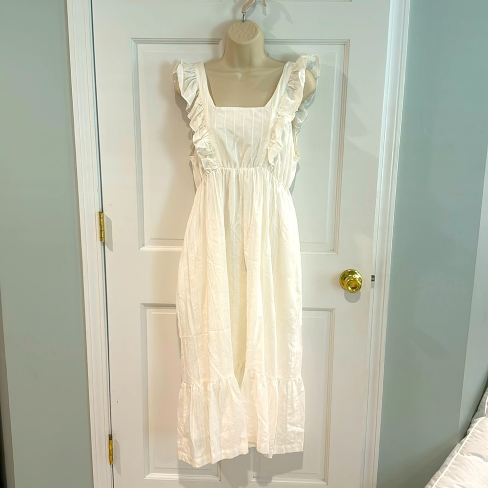 Grade and Gather white apron style dress